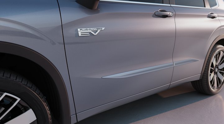 Nové Mitsubishi OUTLANDER PHEV - bočné ochranné lišty