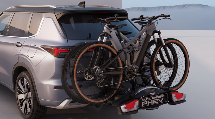 Nové Mitsubishi OUTLANDER PHEV - nosič bicyklov na ťažné zariadenie