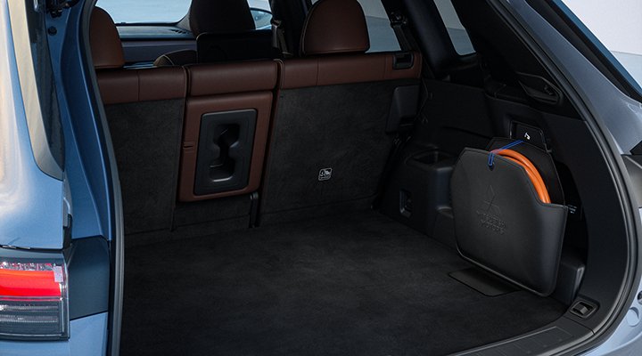 Nové Mitsubishi OUTLANDER PHEV - obal na nabíjací kábel