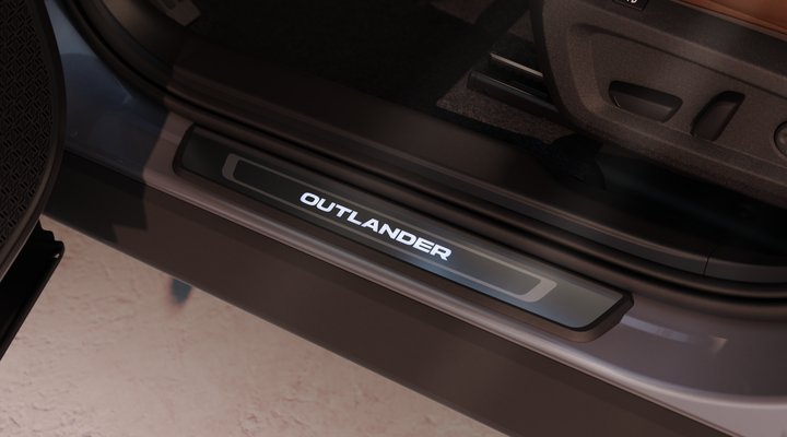 Nové Mitsubishi OUTLANDER PHEV - podsvietené prahové lišty
