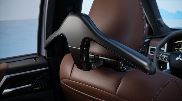 Nové Mitsubishi OUTLANDER PHEV - ramienko na opierku hlavy